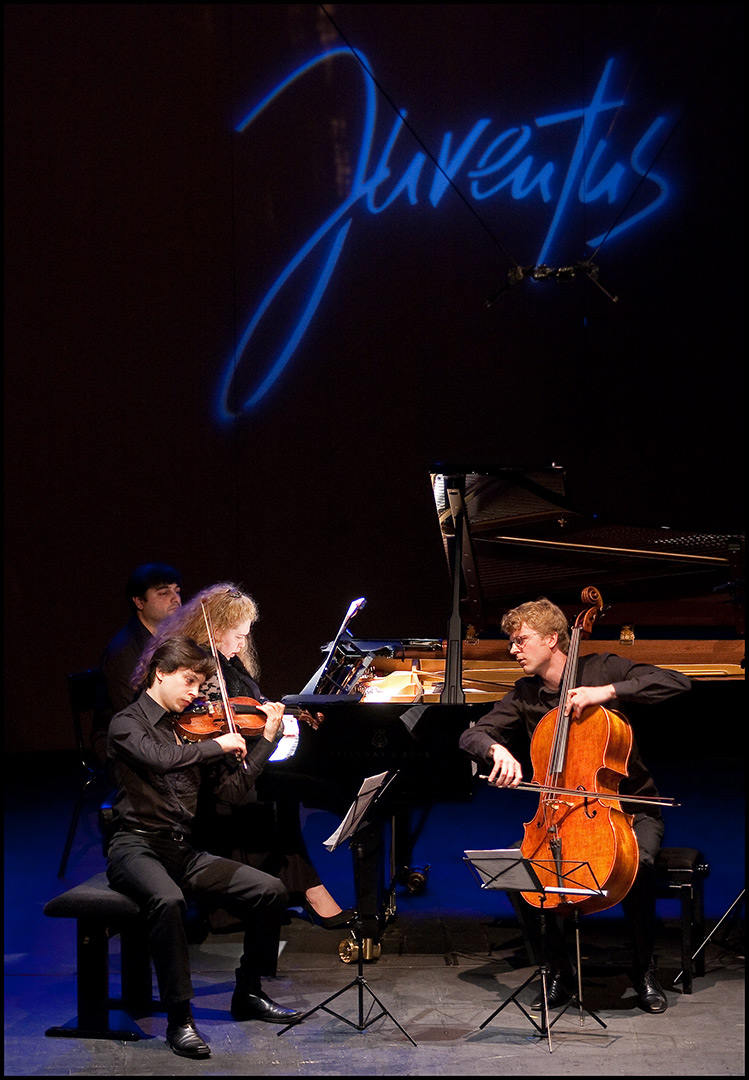  Etienne Gara, Plamena Mangova and Julian Steckel - Juventus Festival 